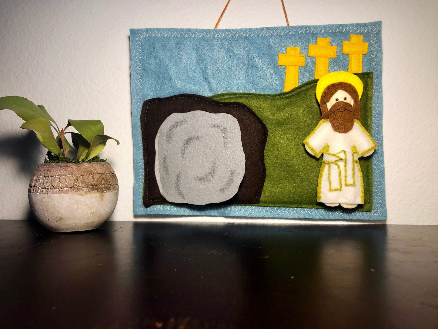 Christian Easter Gift - Jesus and the Tomb